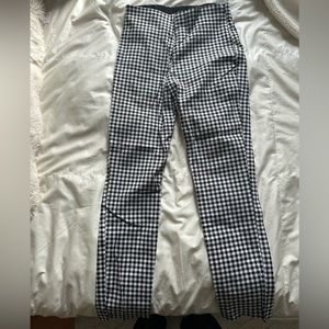 Old Navy Gingham pixie pant size 10 TALL
